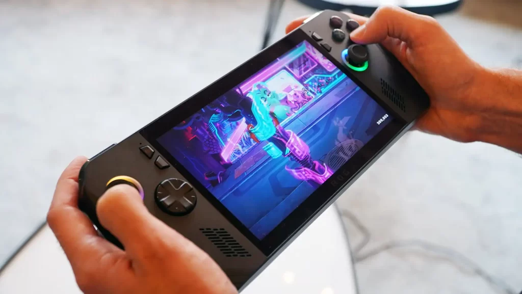 ROG-Ally-X-in-the-hand-1